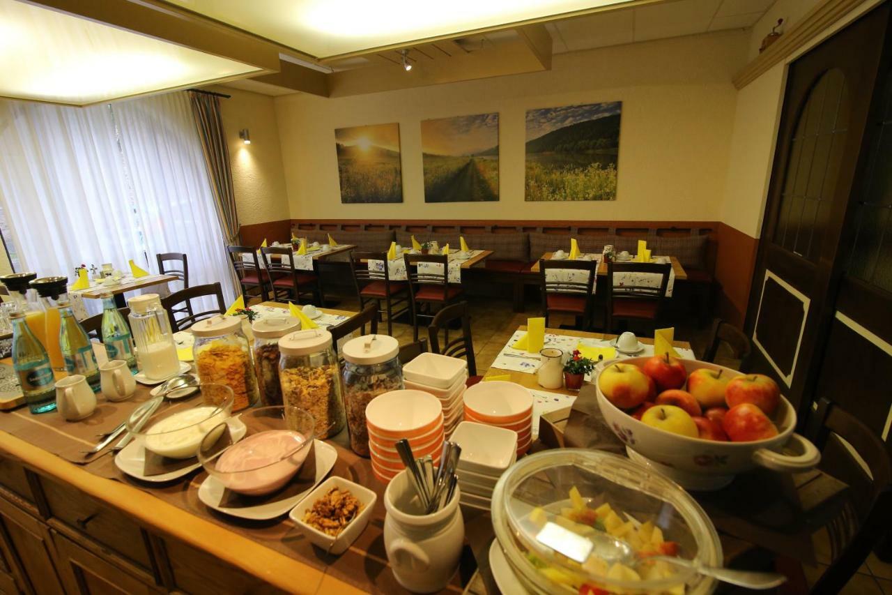 Tauberhotel Kette เวิร์ทไฮม์ ภายนอก รูปภาพ