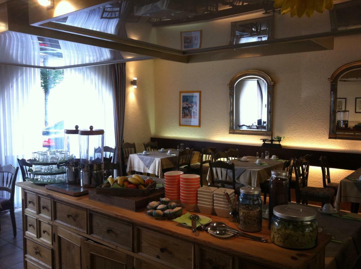 Tauberhotel Kette เวิร์ทไฮม์ ภายนอก รูปภาพ